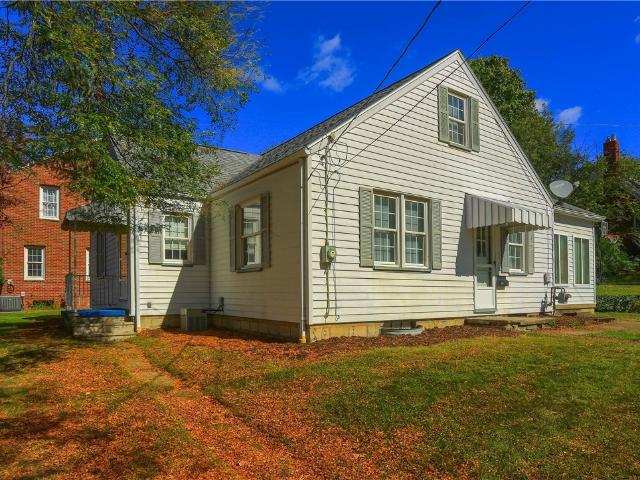House for sale in Ellwood City, Lawrence County