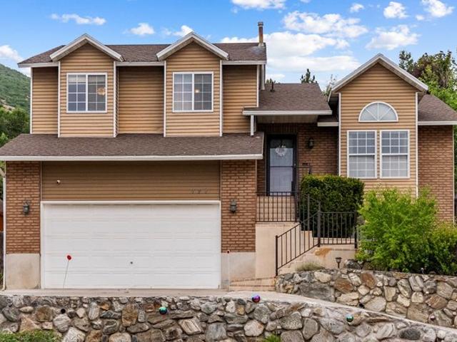 House for sale in Farmington, Utah