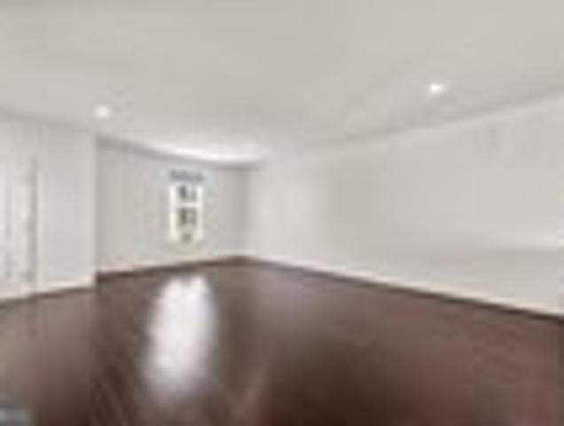 Condo for sale in Elkridge, Maryland