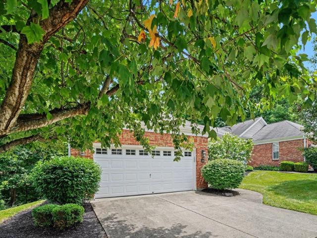 Condo for sale in Oakbrook Summits, Florence