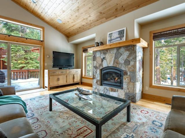 House for sale in Tahoma, California