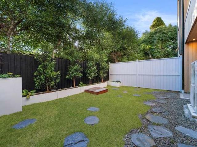 Townhouse for sale in Balmoral