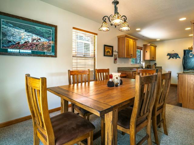 House for sale in Tahoma
