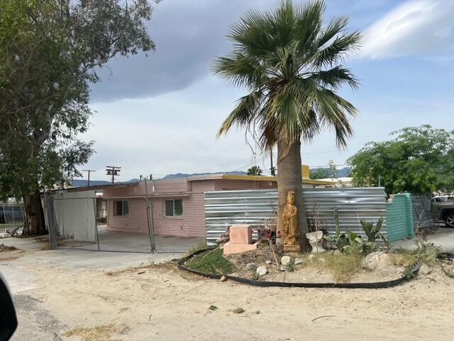 House for sale in Thousand Palms, California