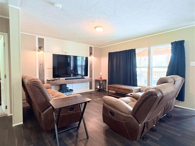 House for sale in Oakland, Kentucky