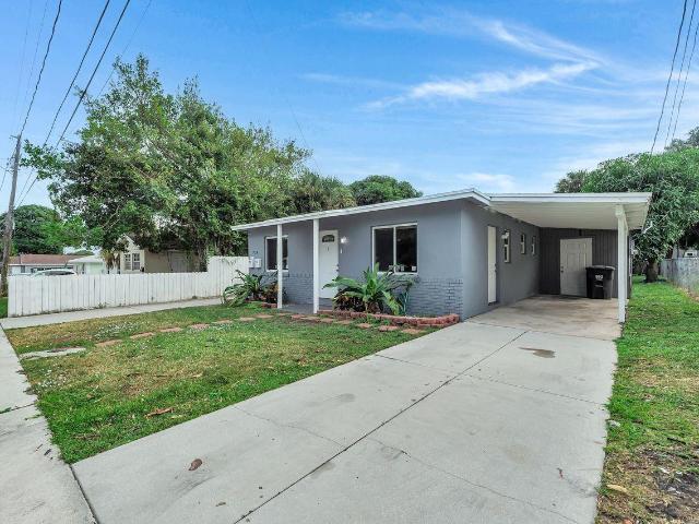 House for sale in West Palm Beach, Florida