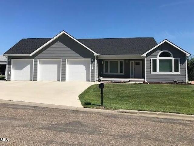 House for sale in Beulah, North Dakota