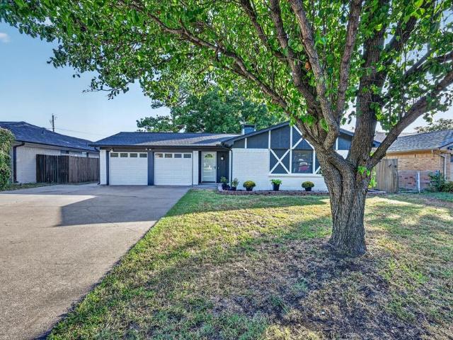 House for sale in Burleson, Texas