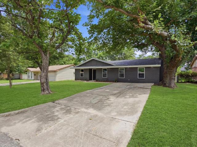 House for sale in Seagoville, Texas