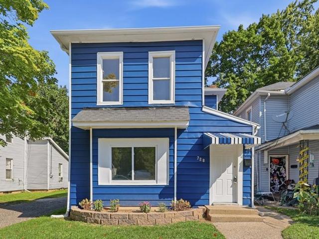 House for sale in Springfield, Clark County