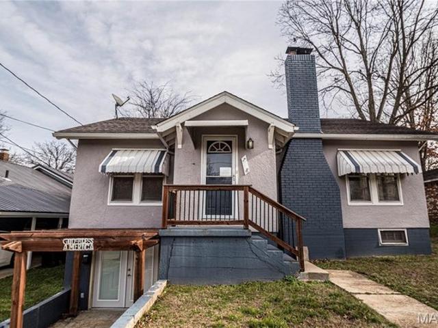 House for sale in Poplar Bluff, Missouri