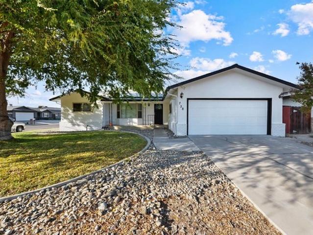 House for sale in Newman, California