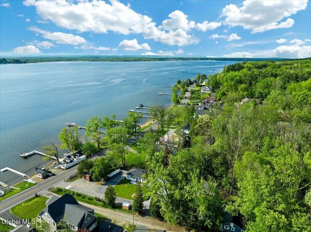 House for sale in Snake Hill, Town of Stillwater