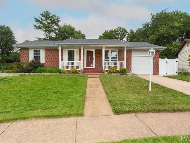 House for sale in Fenton, Missouri