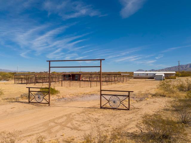 Property for sale in Wenden, Arizona