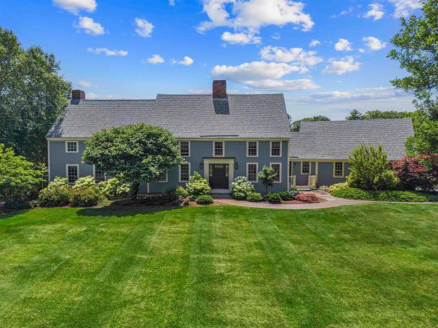 House for sale in New Hampshire