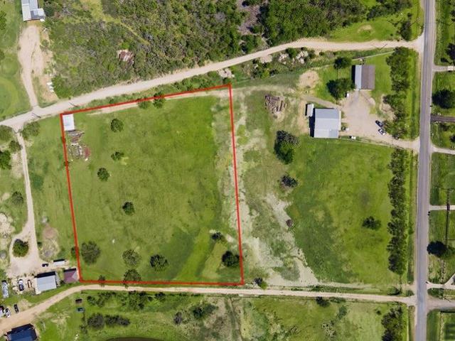 Land for sale in Elmendorf, Texas