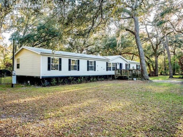 House for sale in Trenton, Florida