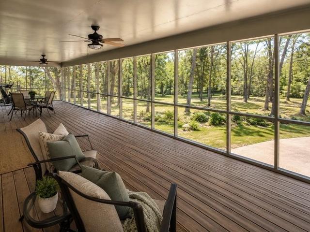 House for sale in Crockett, Texas