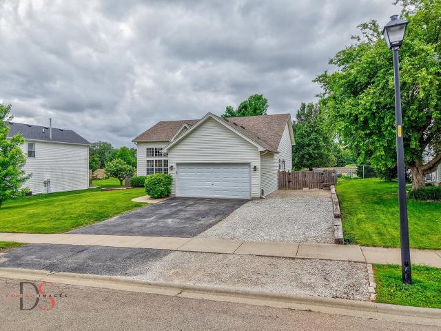House for sale in Ottawa, Illinois