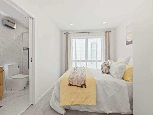 Townhouse for sale in Avondale