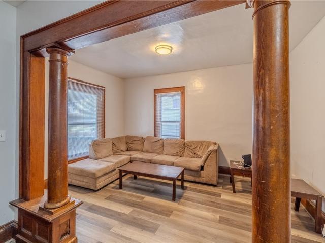 House for sale in Syracuse, New York