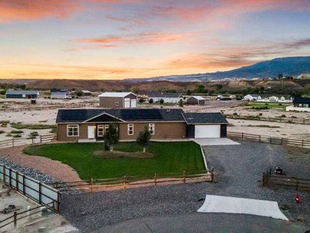 House for sale in Delta, Delta County