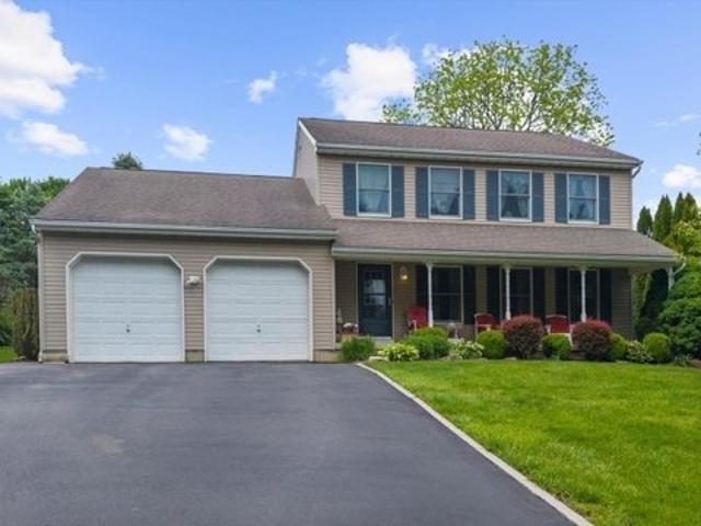 House for sale in Alpha, New Jersey