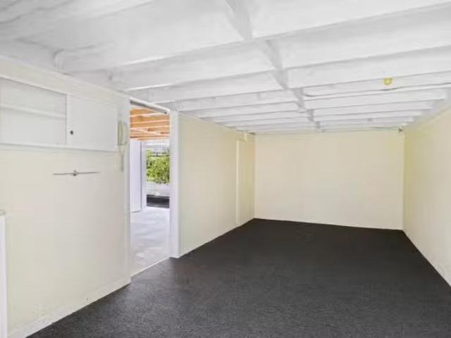 House for sale in Auckland, Oroua County