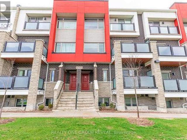 Townhouse for rent in Durham, Ontario