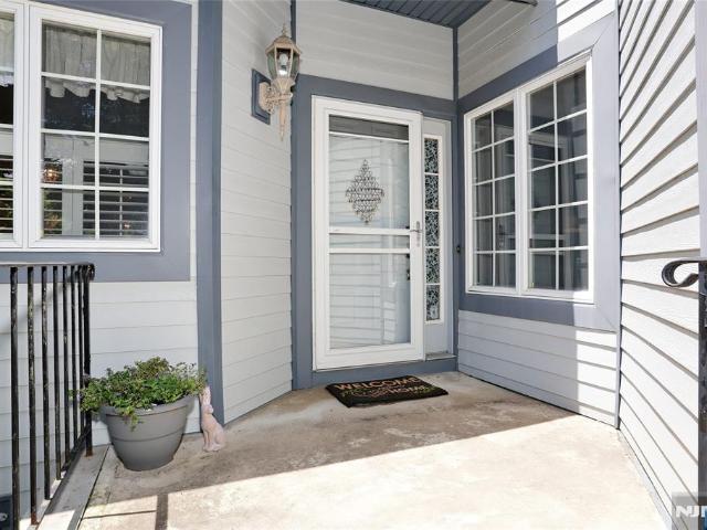 Townhouse for sale in Passaic, New Jersey