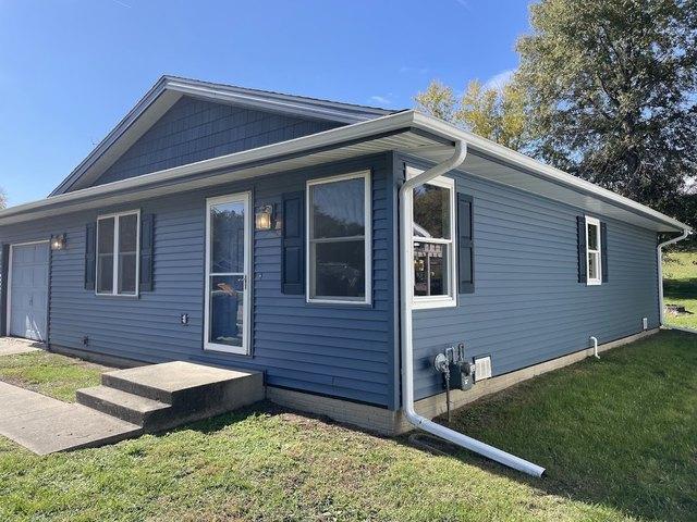 House for sale in Brookview Acres, Pella