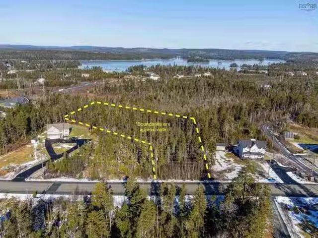 House for sale in Upper Tantallon, Nova Scotia