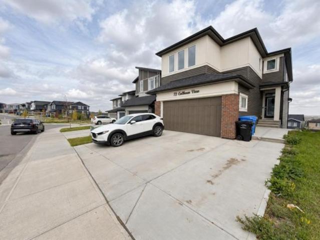 House for sale in Livingston, Calgary