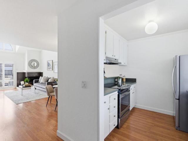 Condo for sale in Redwood Shores, Redwood City