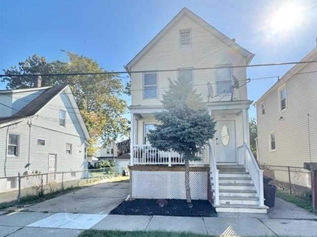House for sale in Carteret, New Jersey