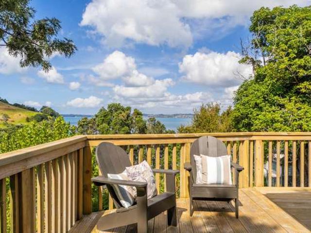 House for sale in Matakana