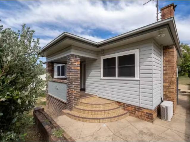 House for rent in North Hill, Armidale