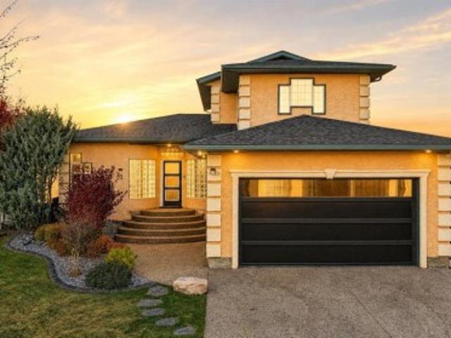 House for sale in Devonshire, City of Red Deer