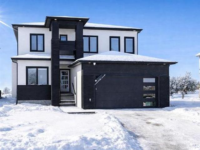 House for sale in Manitoba