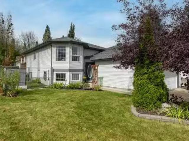 House for sale in Foxboro, Sherwood Park