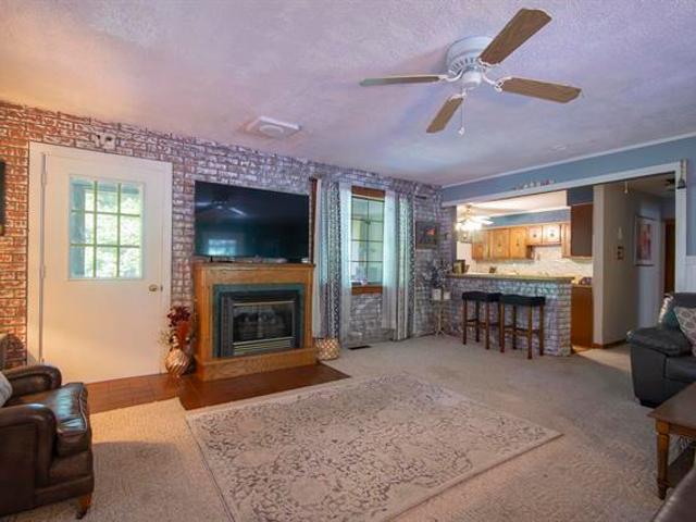 House for sale in Kuttawa, Kentucky