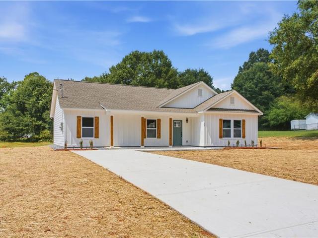 House for sale in Paulding, Georgia
