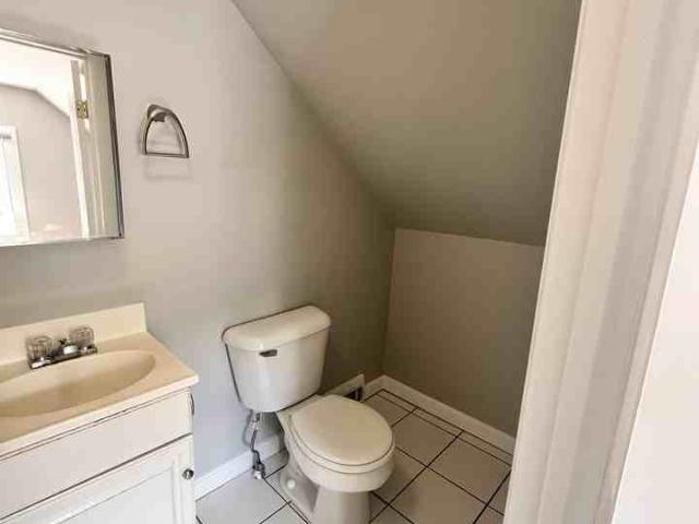Apartment for rent in Burlington
