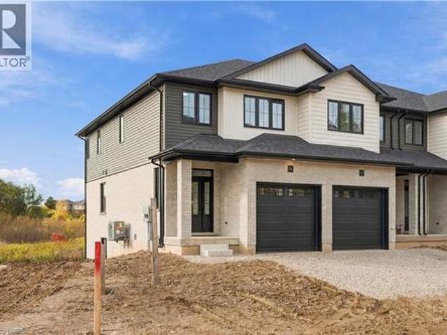 Townhouse for sale in Brantford, Southwestern Ontario