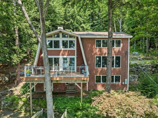 House for sale in New Hampshire