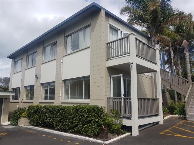 Apartment for rent in Wairau Valley