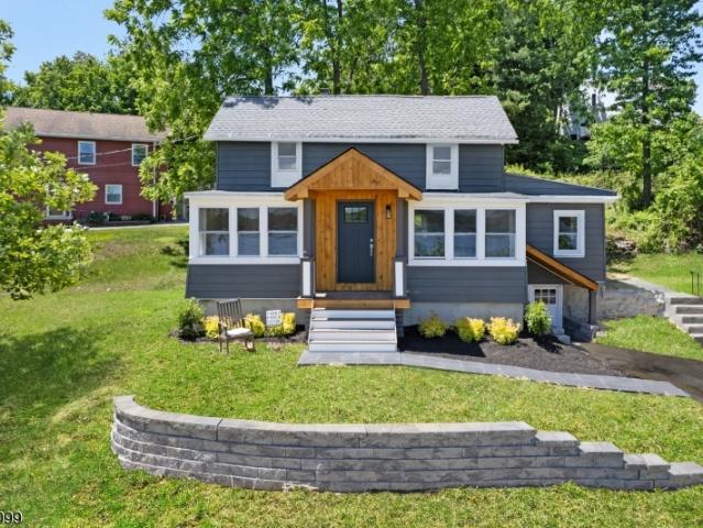 House for sale in Netcong, Morris County