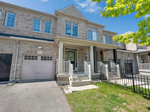 Townhouse for sale in Woburn, Ontario