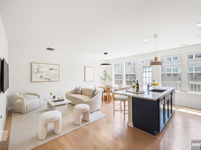 Townhouse for sale in Wood Ridge